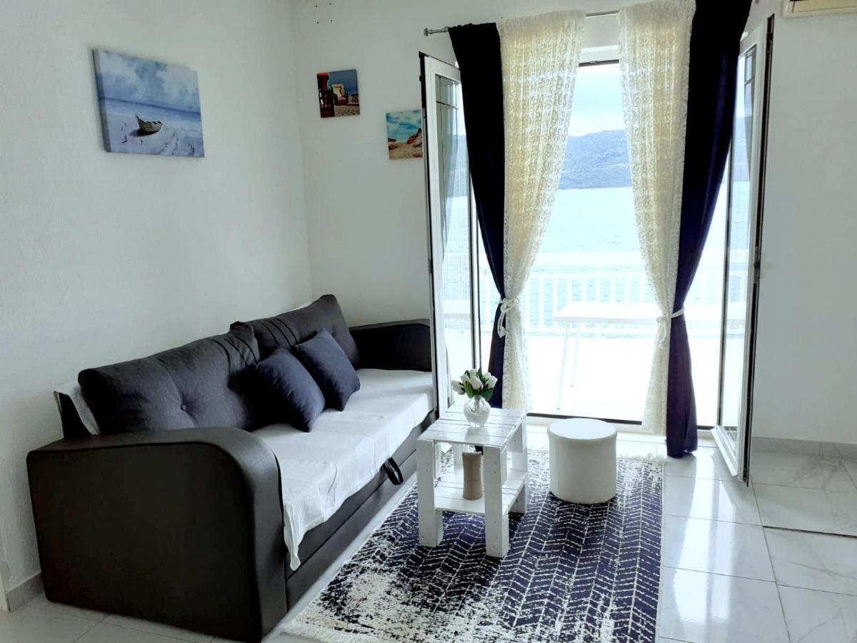 Apartmani Lezenic Dada ネウム エクステリア 写真