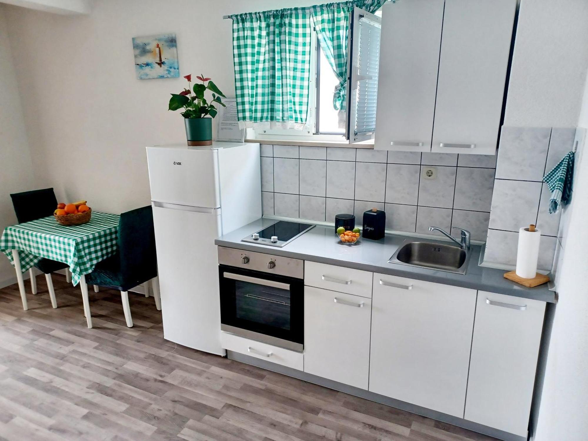 Apartmani Lezenic Dada ネウム エクステリア 写真