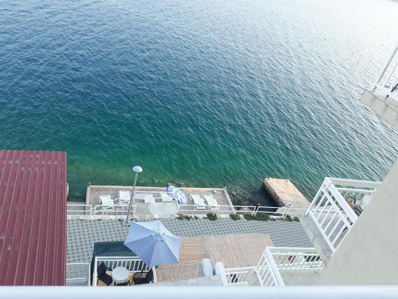 Apartmani Lezenic Dada ネウム エクステリア 写真
